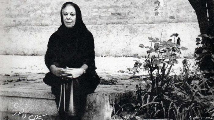 سیمینی که زیور ادبیات را برای زنان ایرانی آراست