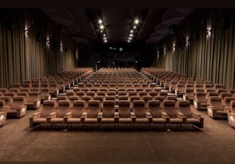 استرالیا همه سینماها را تعطیل کرد