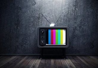 زنگ خطر به صدا در آمد/ مخاطب تلویزیون به پایین‌ترین حد در یک سال اخیر رسید
