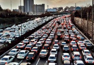 افزایش ۵۰ درصدی تردد خودروها پس از تعیین ساعت تعطیلی صنوف