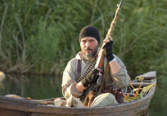 کامبیز دیرباز با «تک تیرانداز» به جشنواره فیلم فجر ۳۹ می‌رود